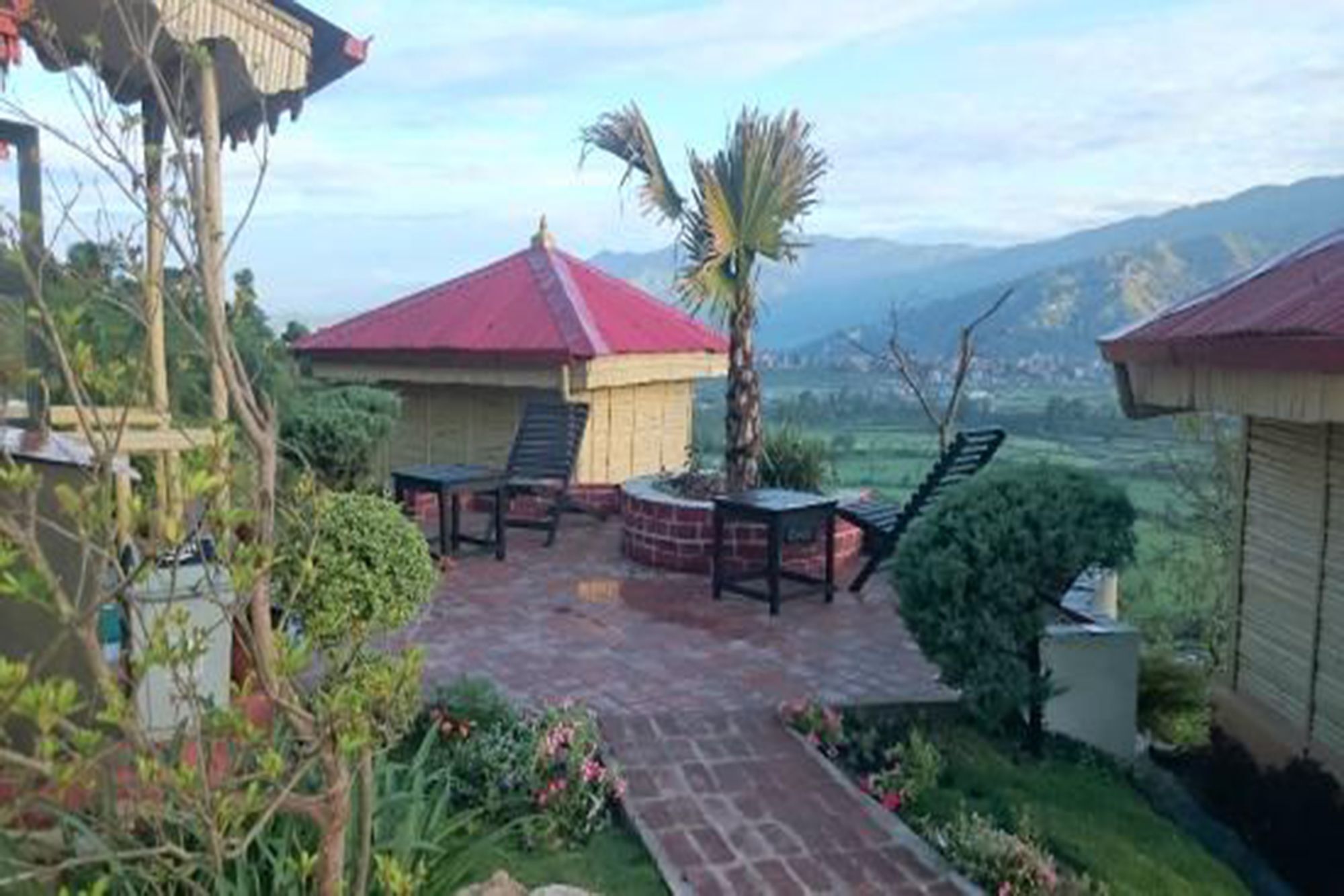 Hotel Nepal Yoga Retreat à Bageshwori Extérieur photo